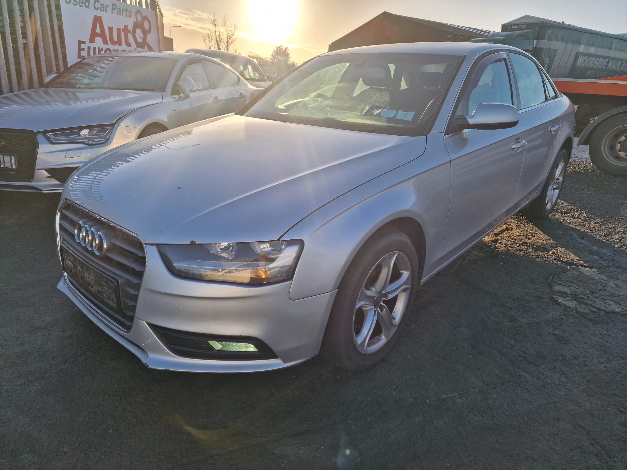 AUDI A4