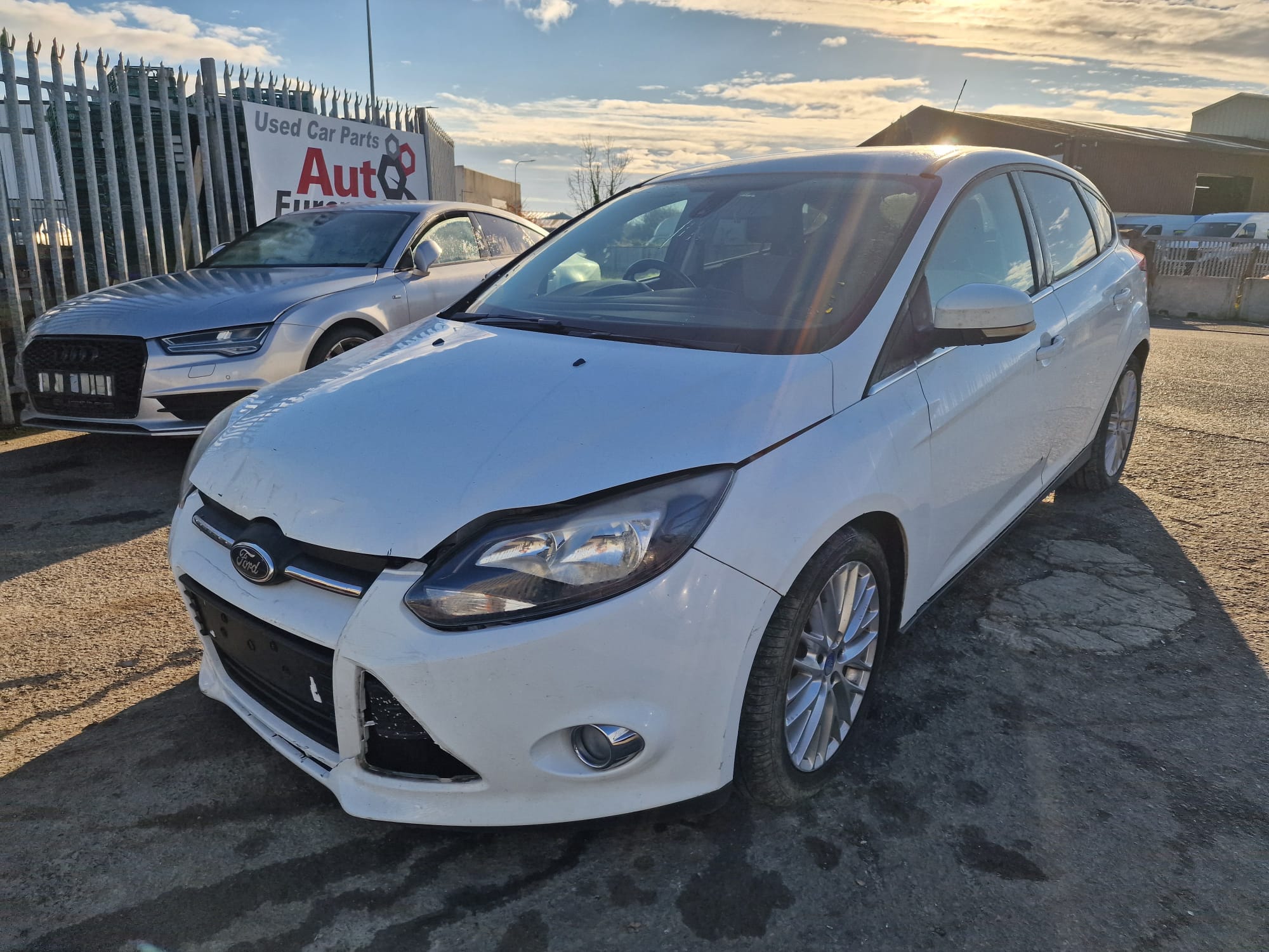 FORD FOCUS