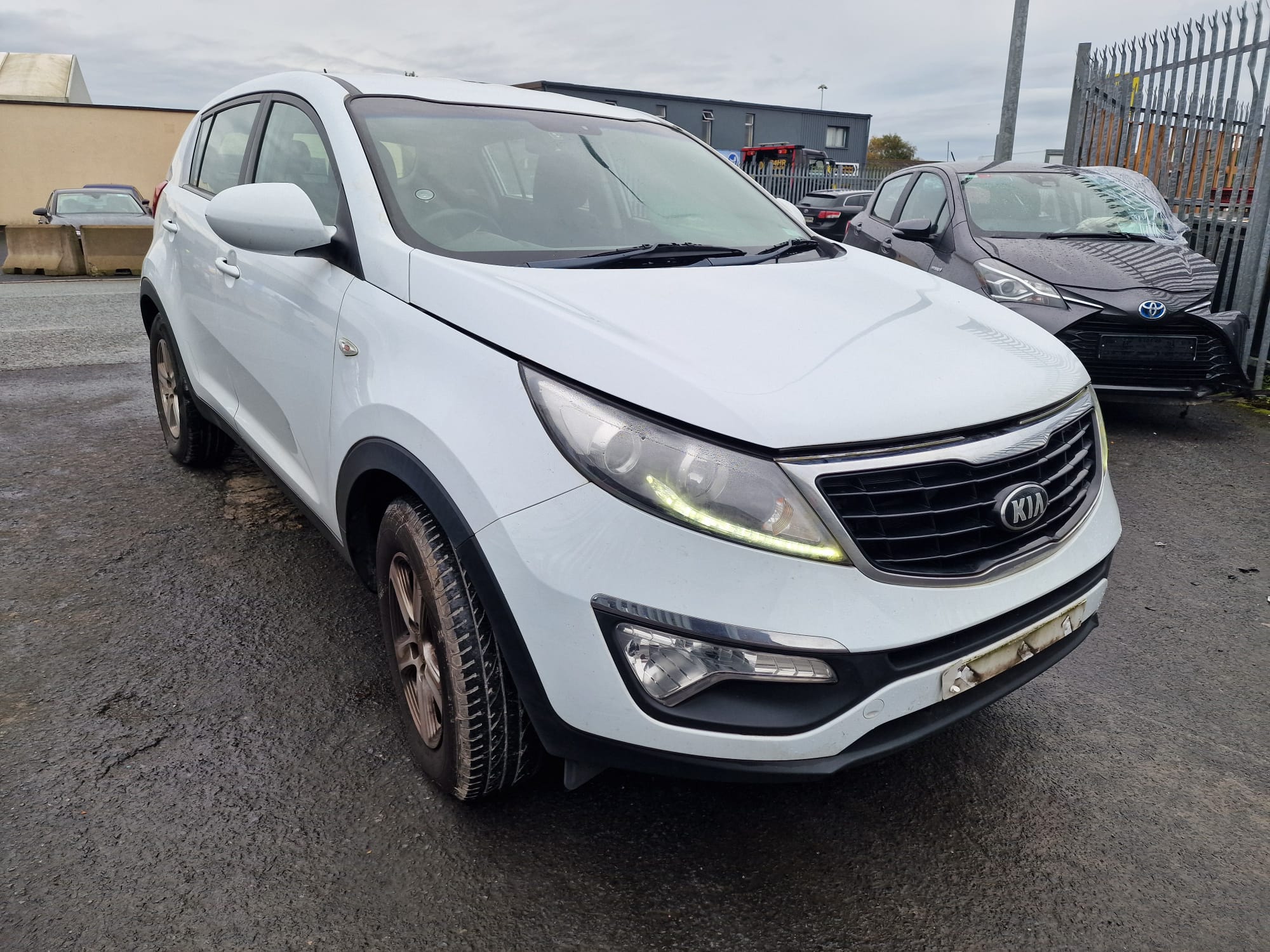 KIA SPORTAGE